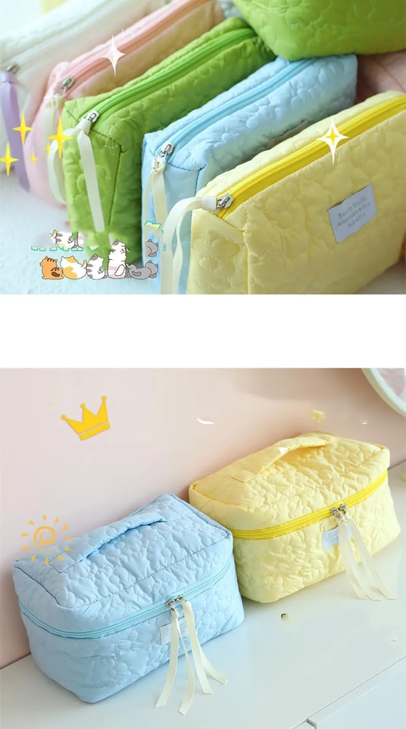 Aesthetic Cotton Quilted Makeup Bag, Large Travel Organizer Toiletry Bag, Kawaii Cosmetic Bags with Zipper, Cute Pouch Tote Purse for Women (Green-M)
