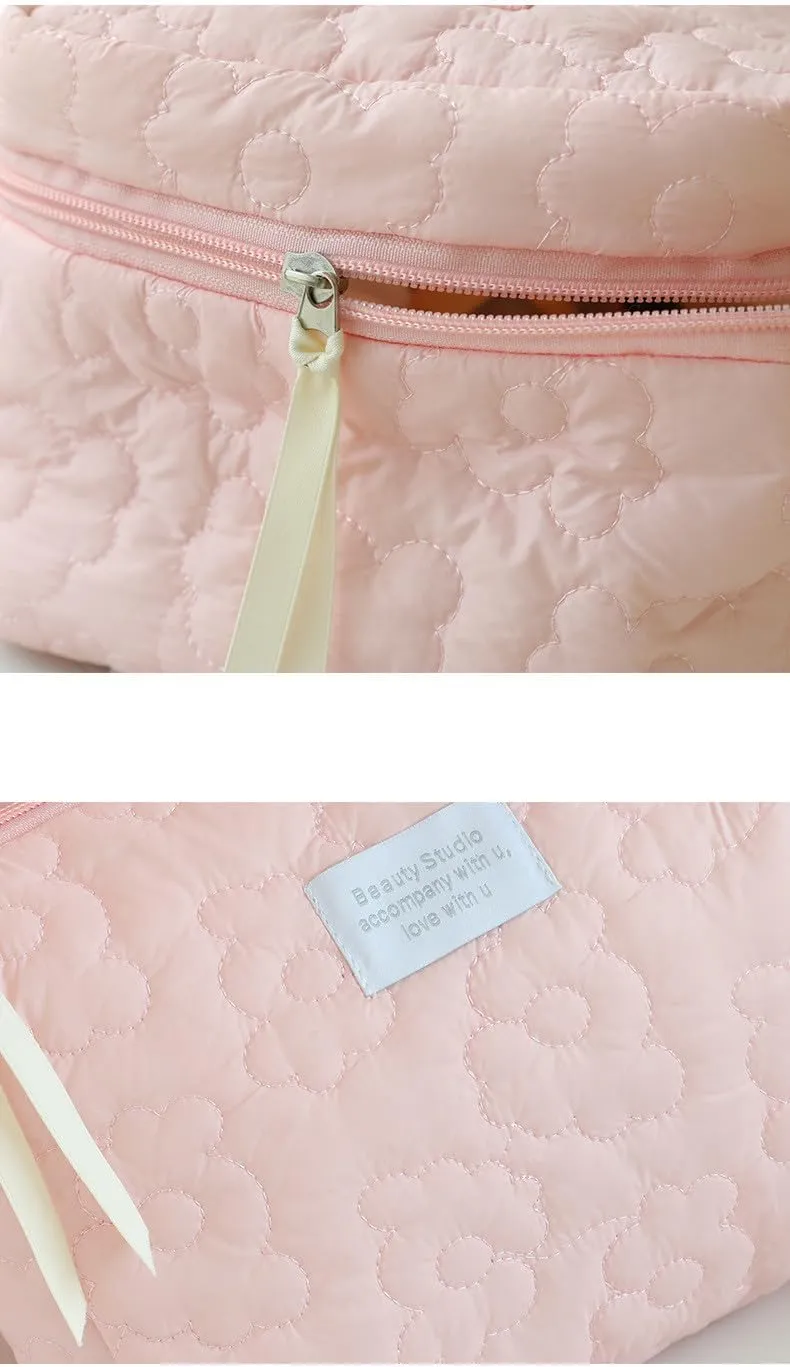 Aesthetic Cotton Quilted Makeup Bag, Large Travel Organizer Toiletry Bag, Kawaii Cosmetic Bags with Zipper, Cute Pouch Tote Purse for Women (Pink-L)