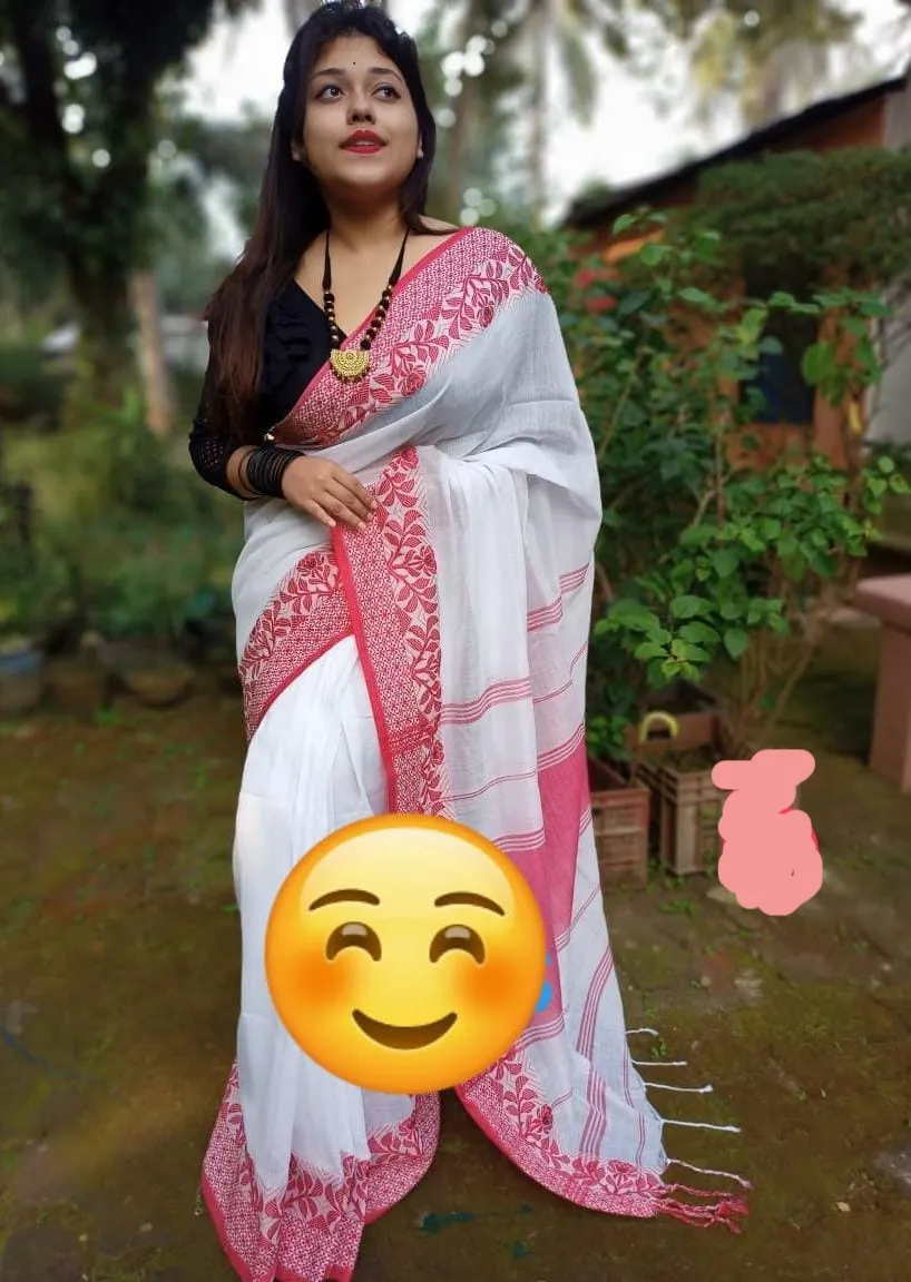 Agamoni Durga Puja Collection Red & White Khaadi Saree