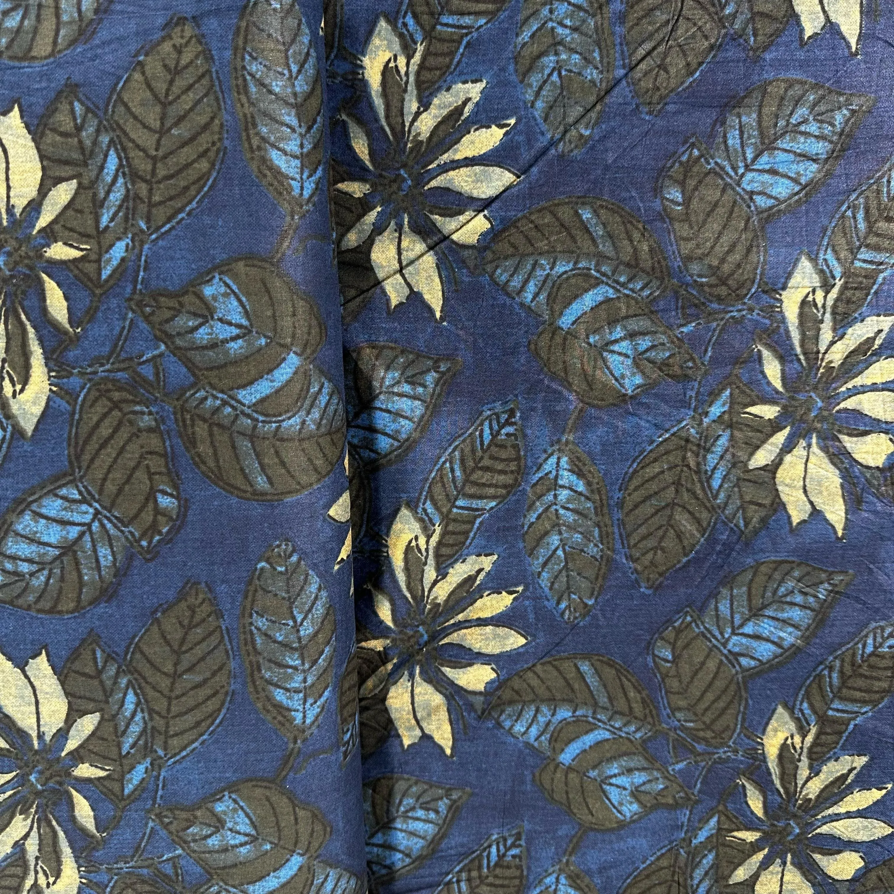Blue Tropical Print Cotton Fabric 23675