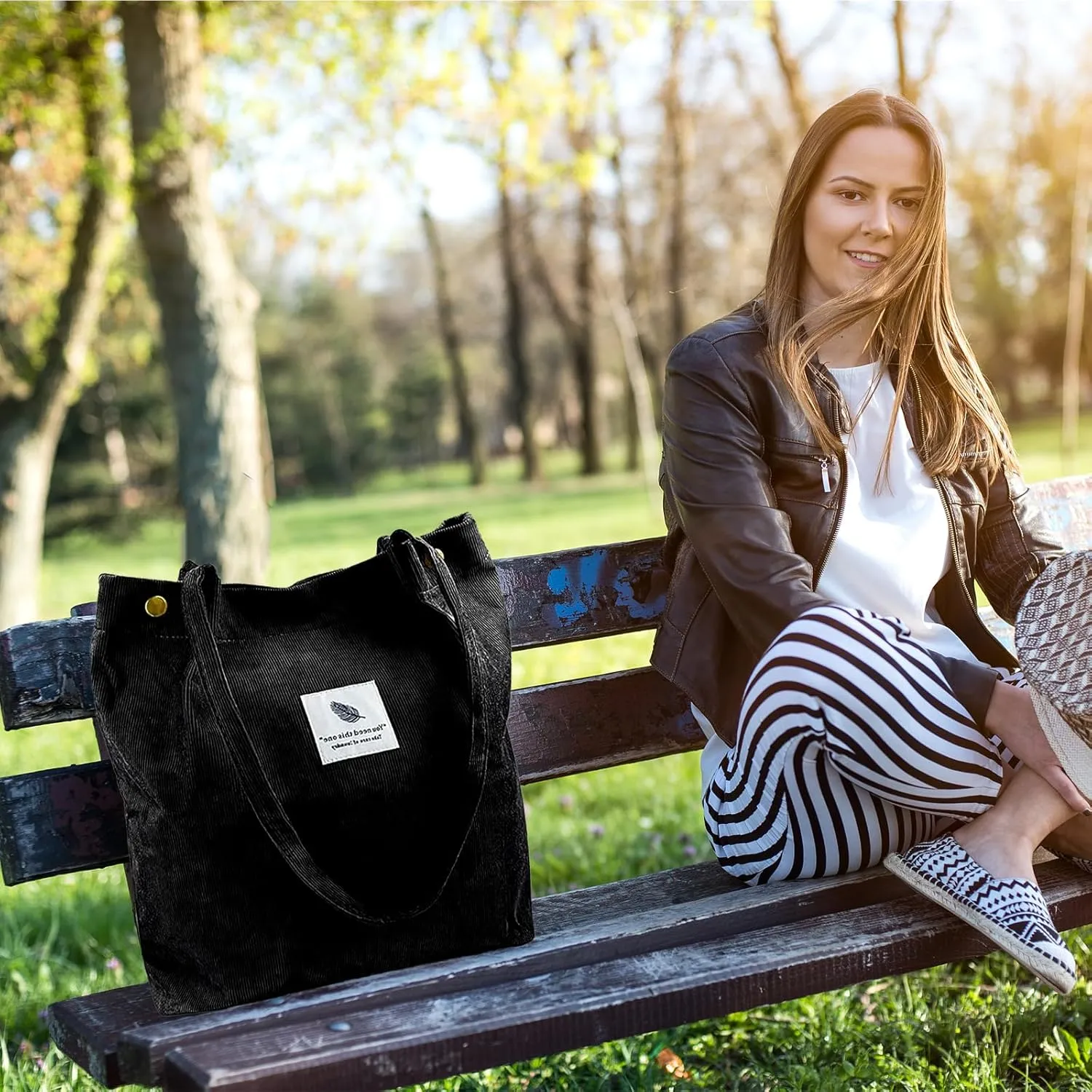 Canvas Tote Bag for Women, Large Capacity Corduroy Quilted Tote Bag with Inner Pockets, Durable Stylish Reusablee