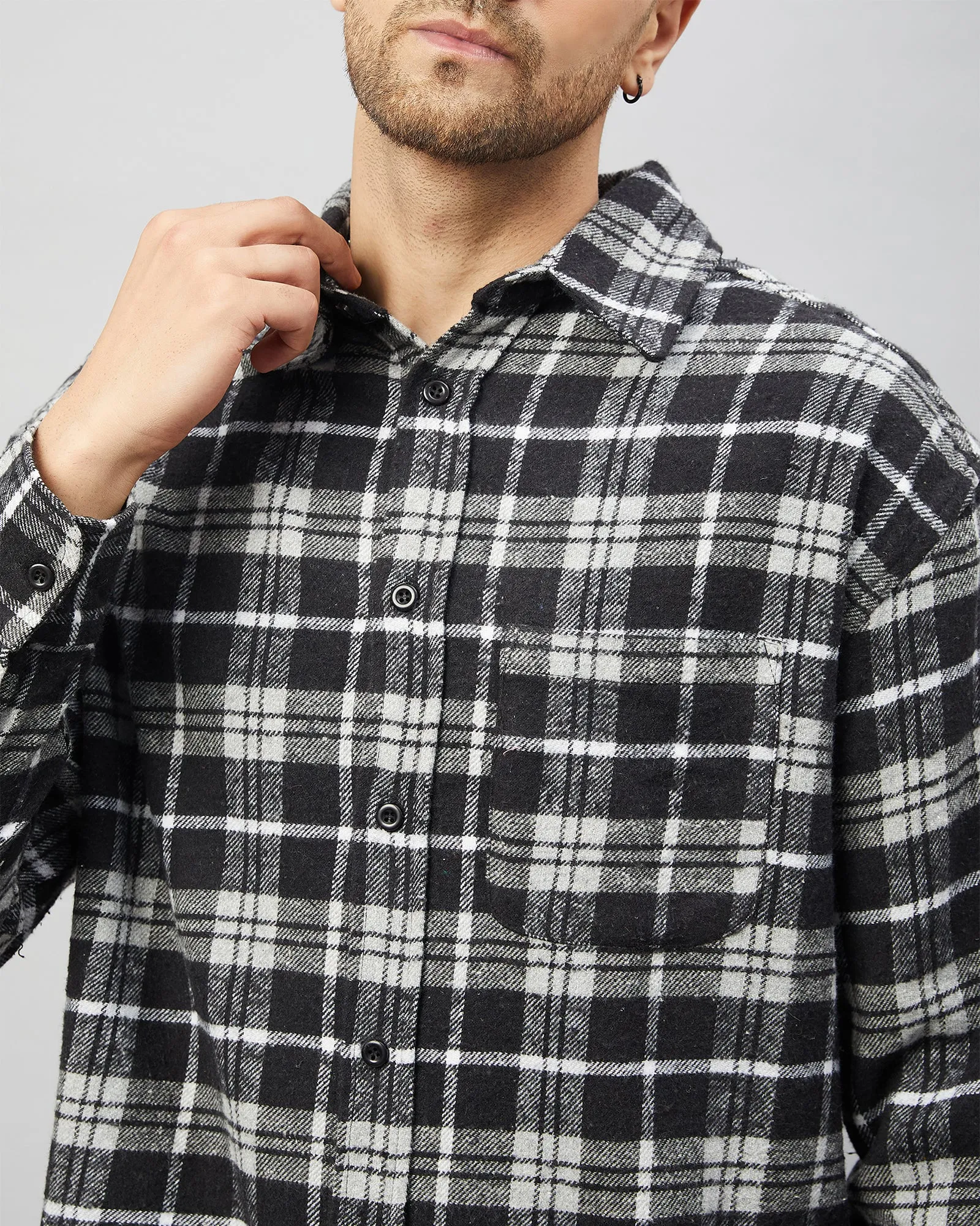 Chimpaaanzee Men Black & Grey Oversized Fit Shirt