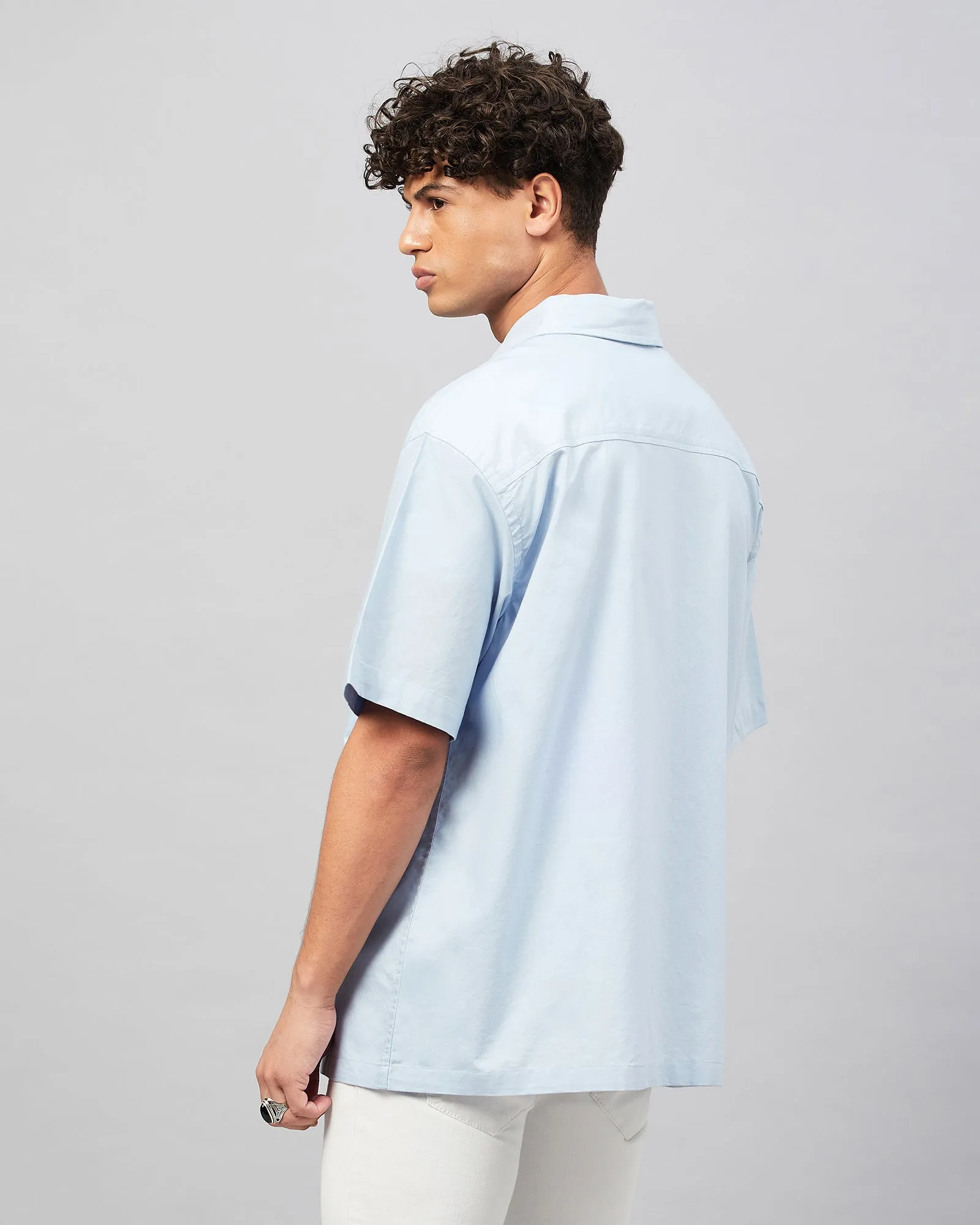 Chimpaaanzee Men Blue Oversized Fit Shirt