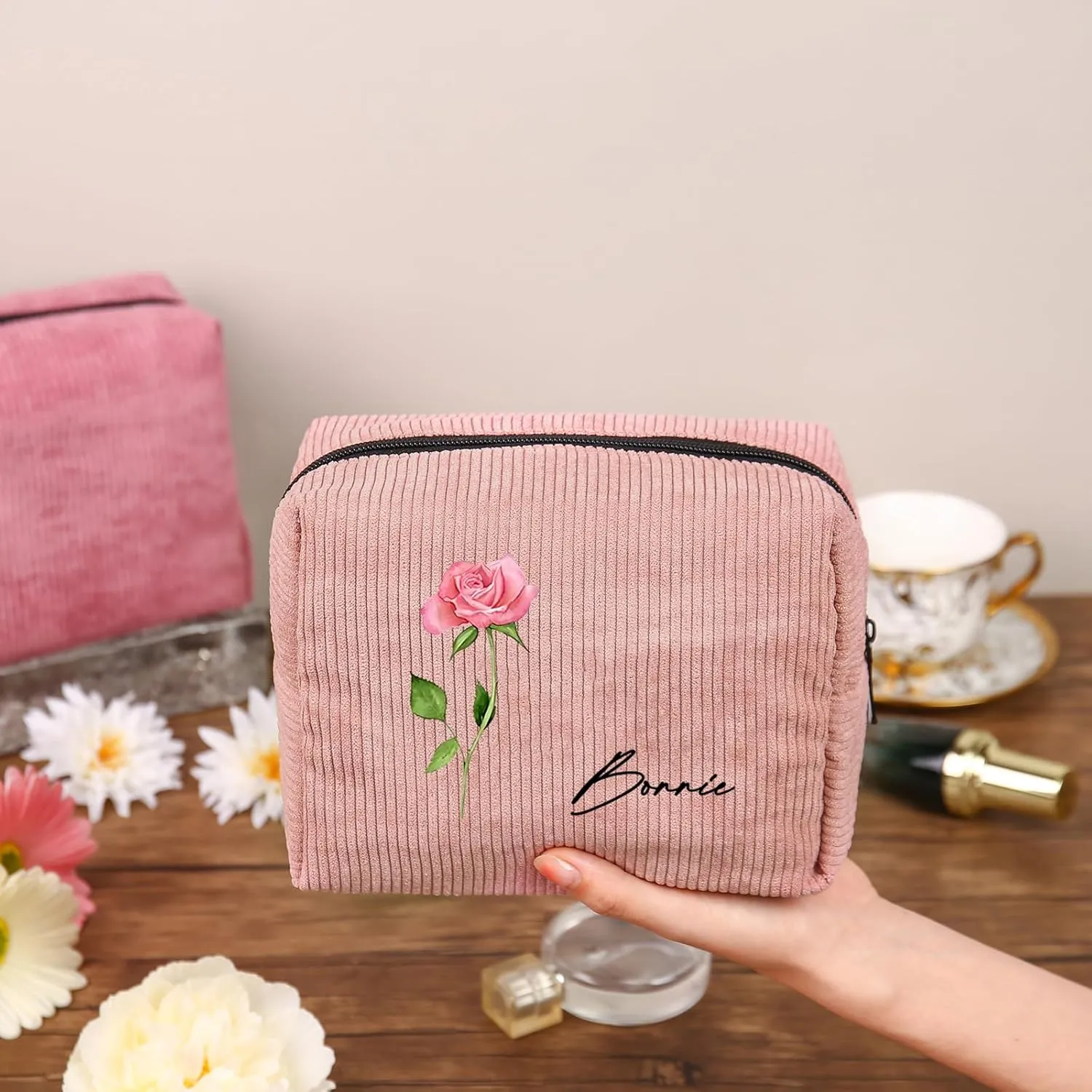 Custom Name Makeup Bags for Women Personalized Travel Cosmetic Bag with Birth Flower Portable Make Up Bags Customized Gifts for Women Mother Sister (Pink)