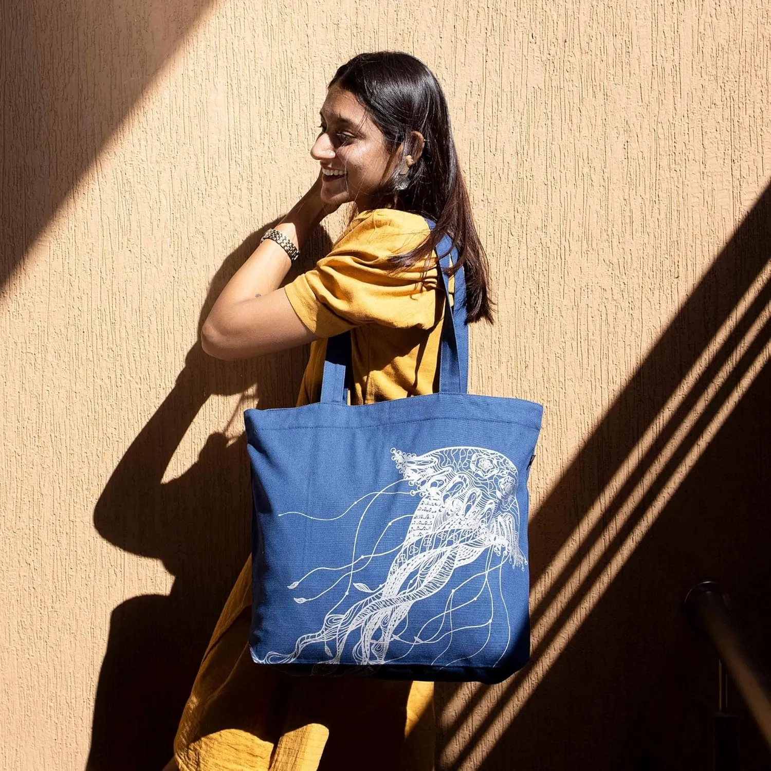 Ecoright Aesthetic Canvas Tote Bag for Women Large Zipper Tote Bags with Pocket, Womens Tote Bag for Yoga, Work, Beach