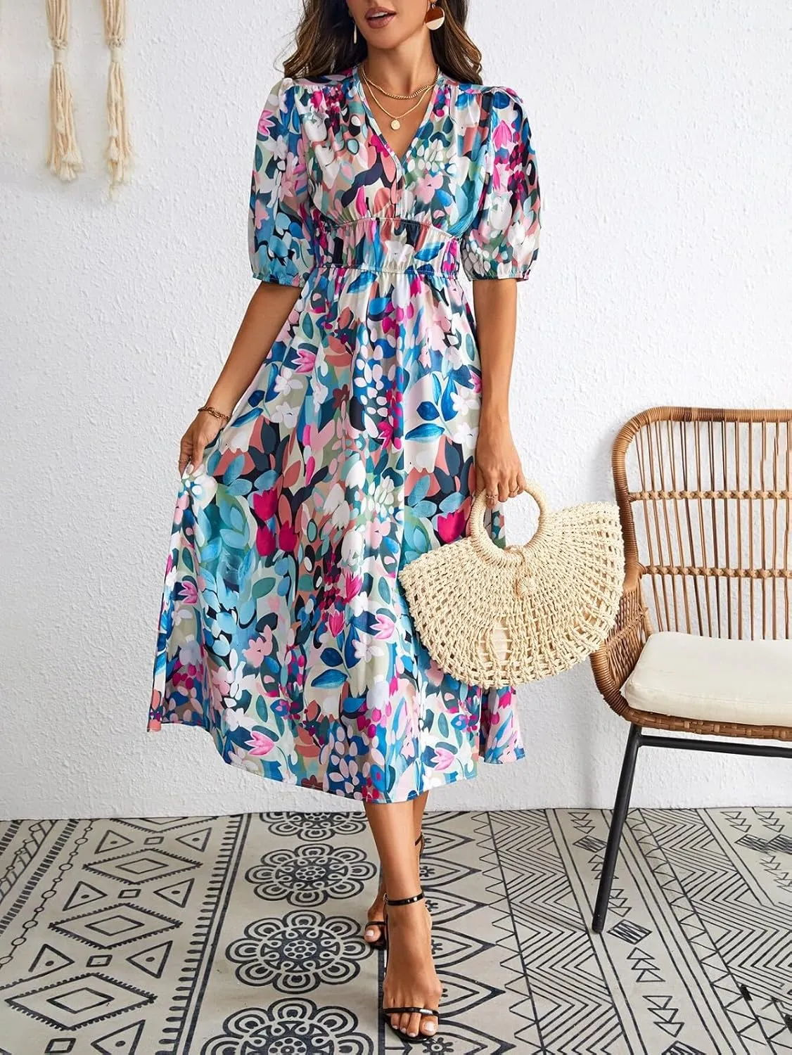Floral Maxi Dresses for Women Summer V-Neck Short Sleeve Loose Fit Pretty Sundresses Simple Holiday Maxi Dress