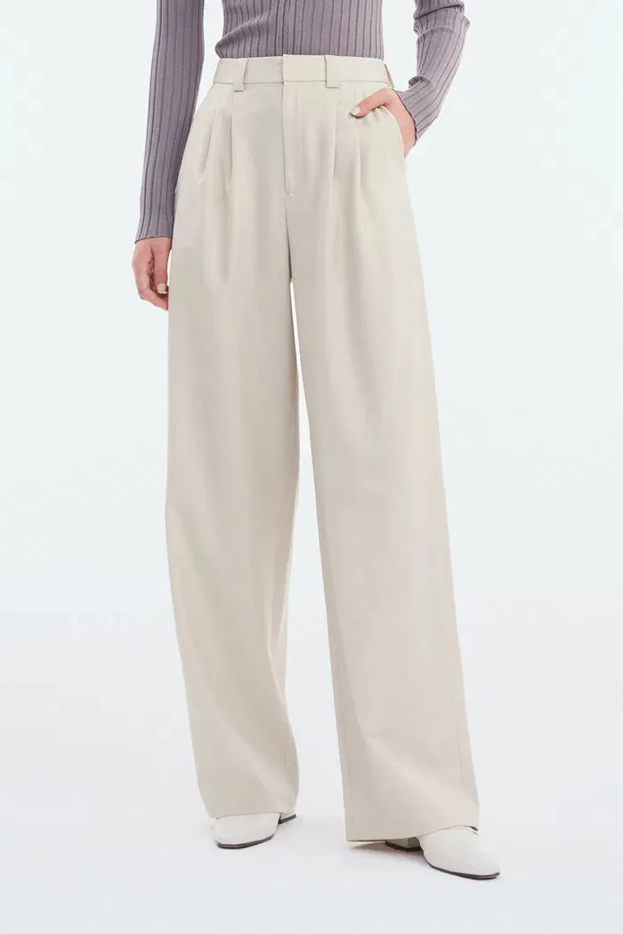 Mera Pleated Trousers in Worsted Wool