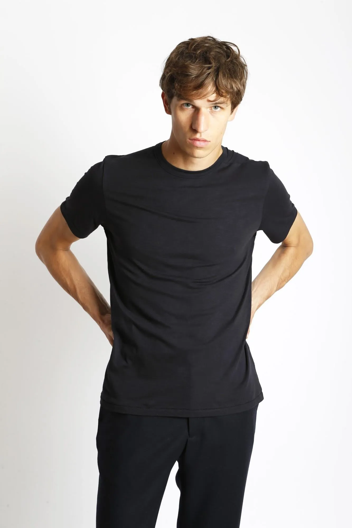 Rodger T-Shirt (Navy)