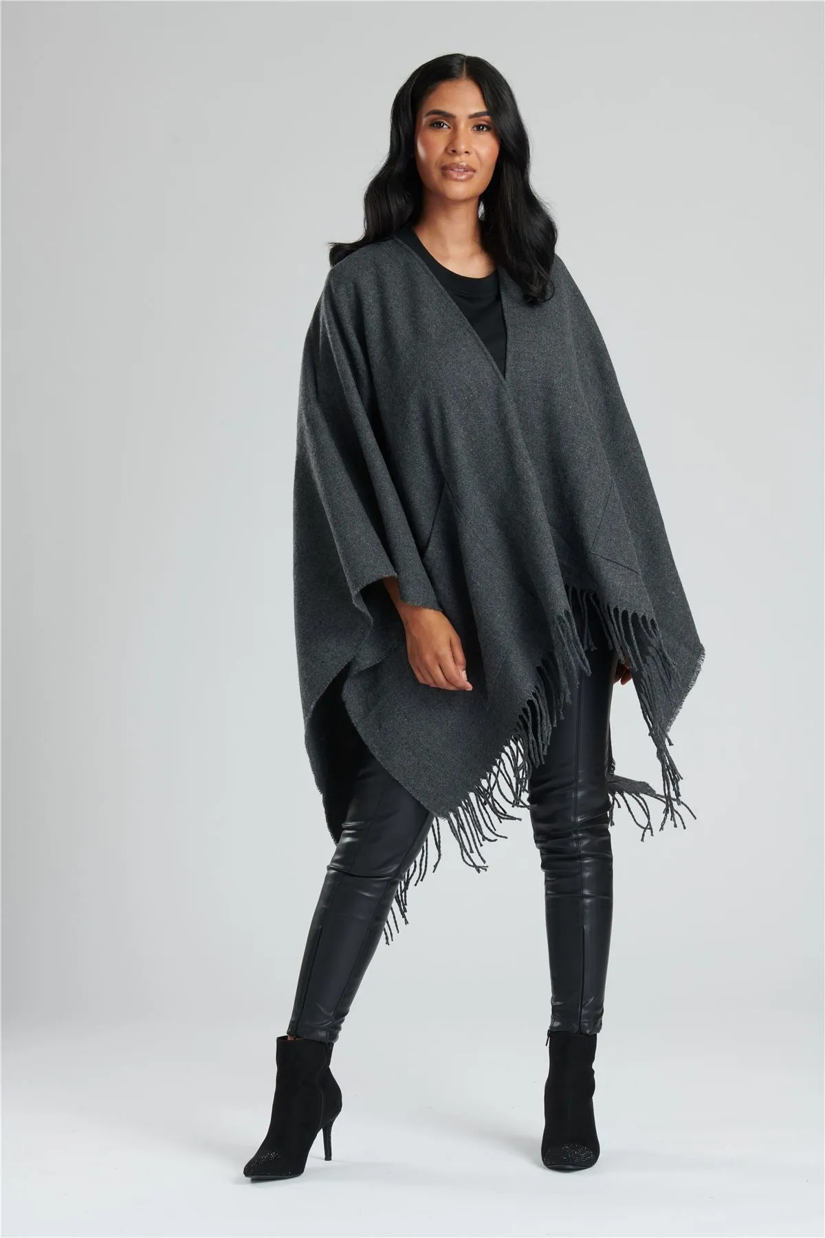 South Beach Womens Knitted Fringe Poncho