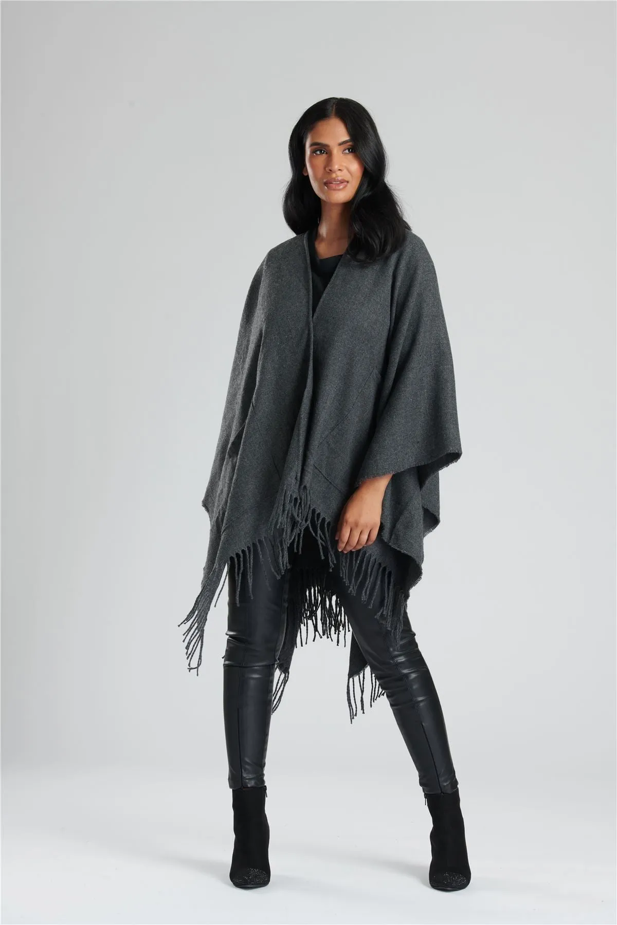 South Beach Womens Knitted Fringe Poncho