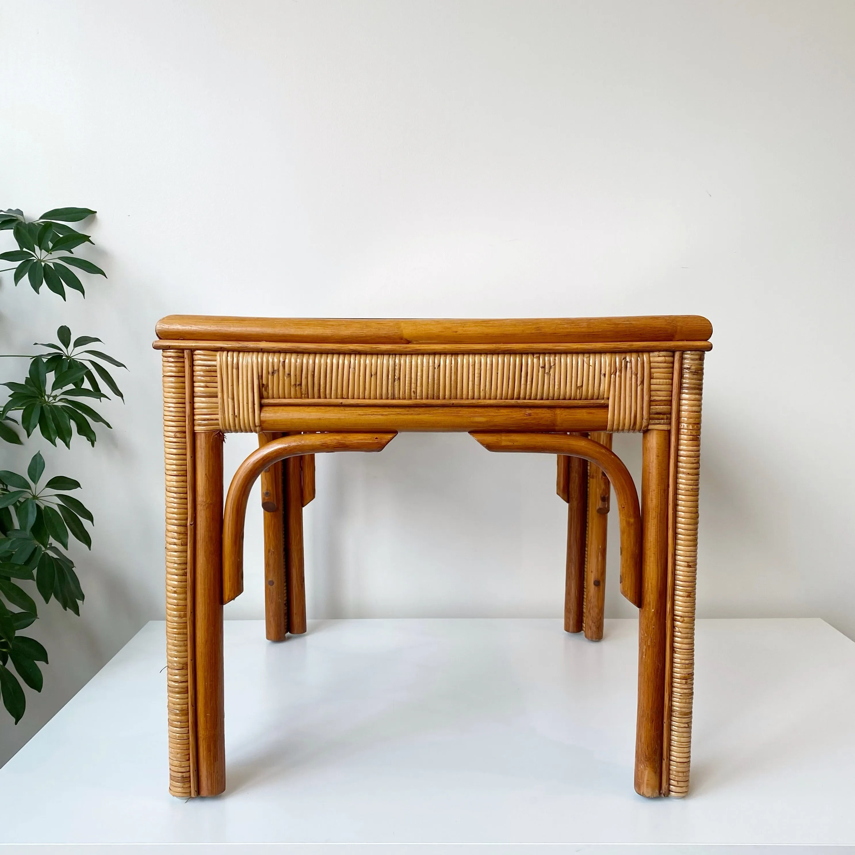Vintage Rattan   Glass End Table / Side Table