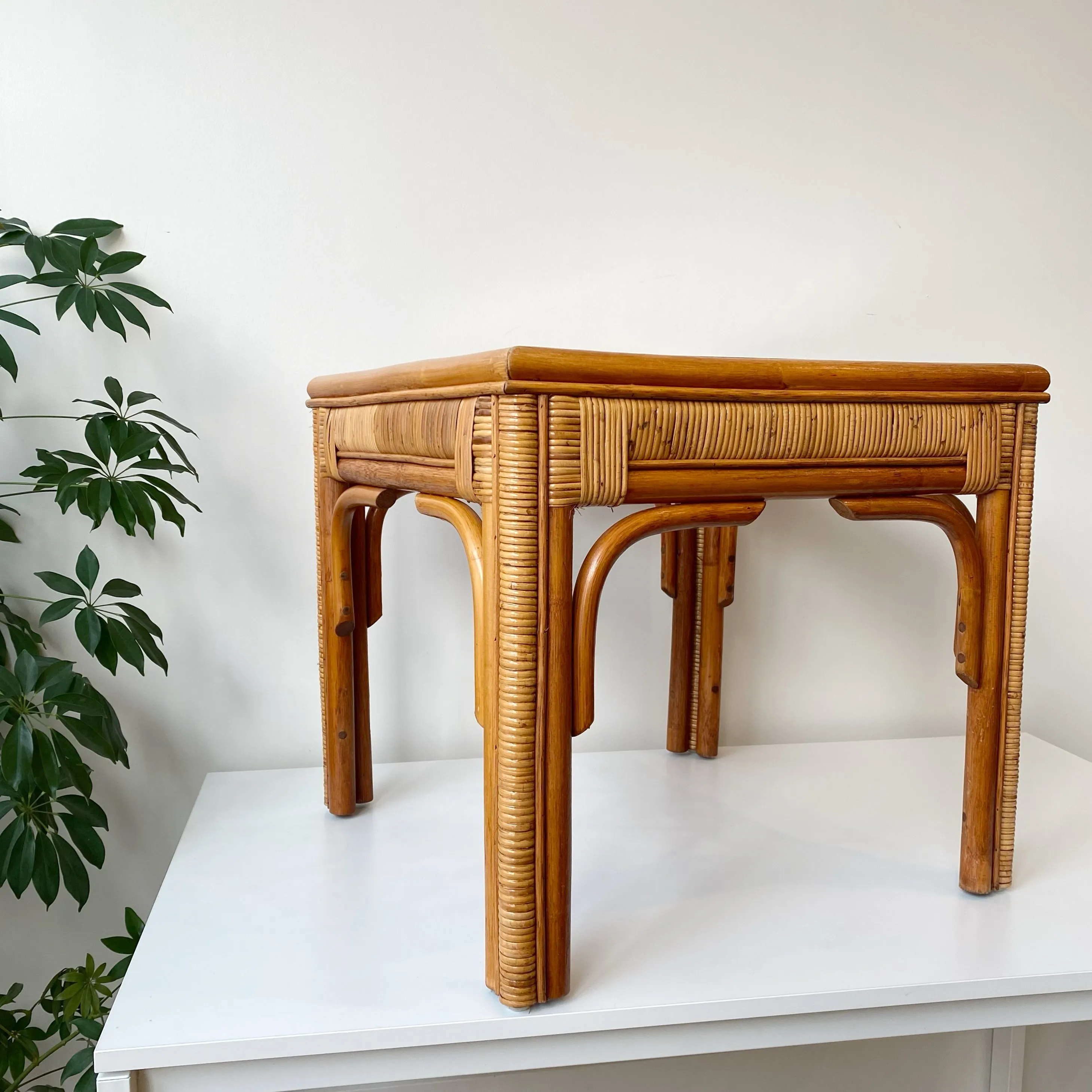 Vintage Rattan   Glass End Table / Side Table